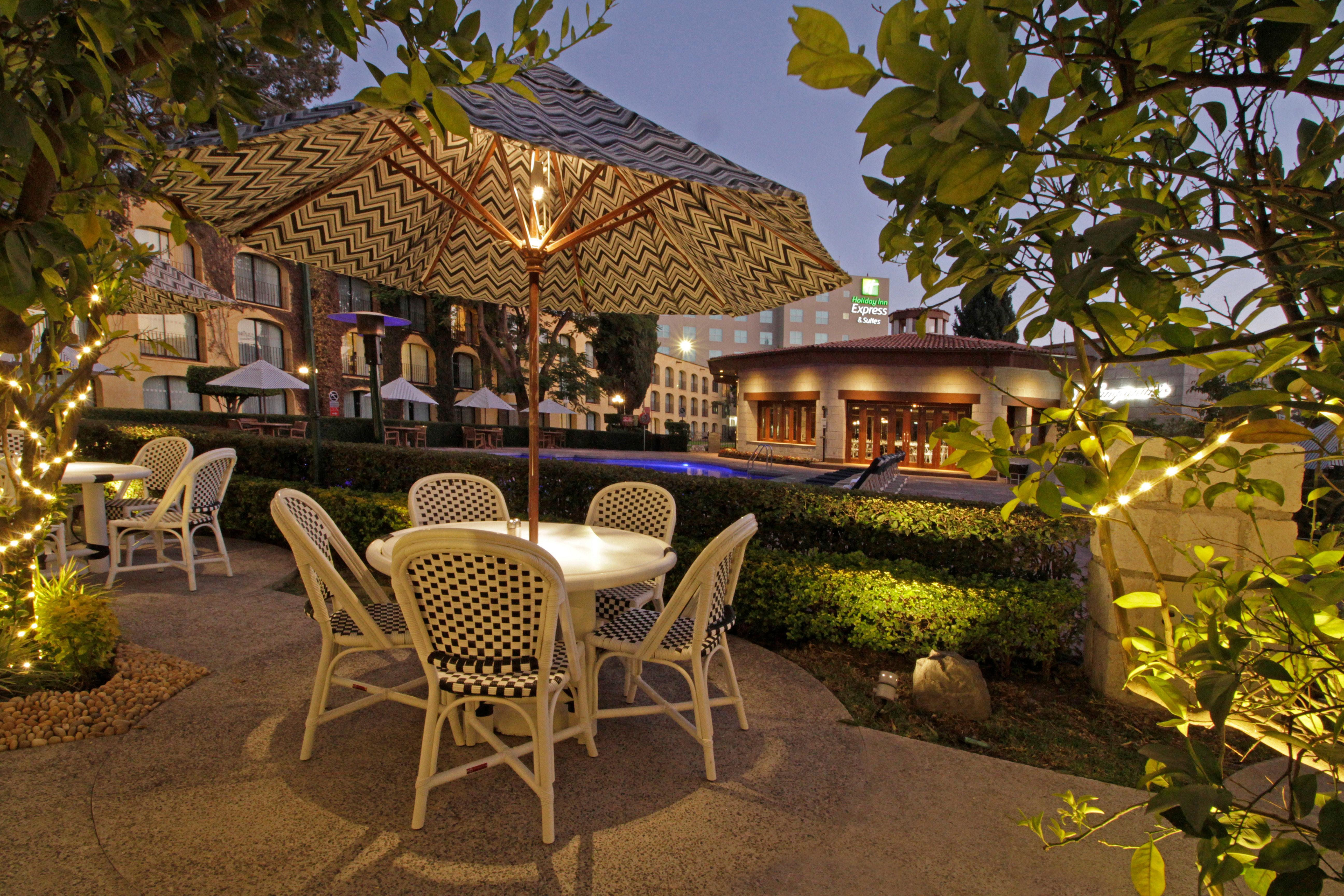 Holiday Inn Express & Suites Queretaro By Ihg Zewnętrze zdjęcie